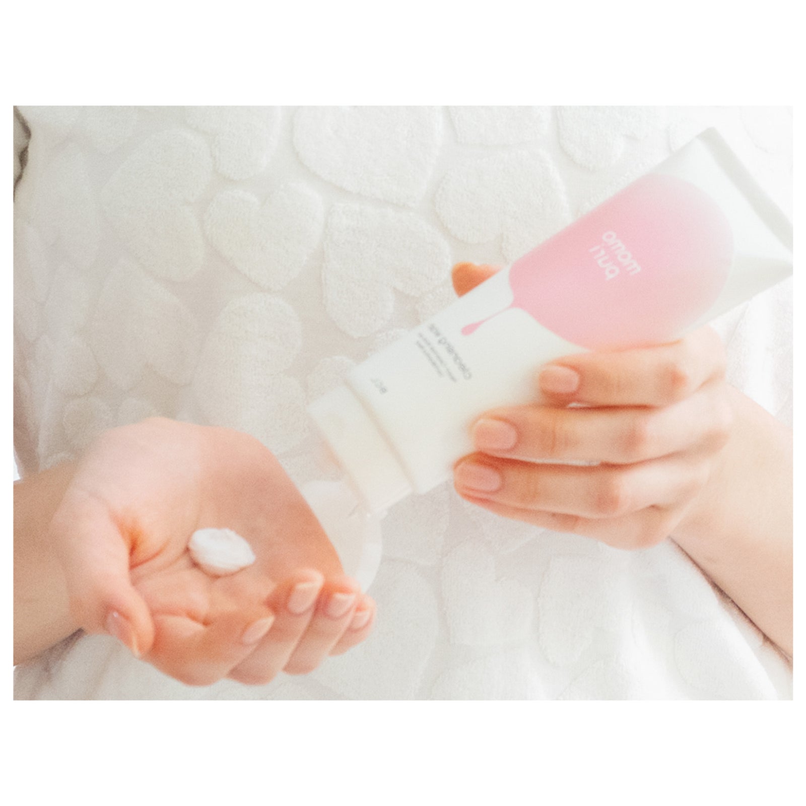 MOMO PURI Moist Cleansing Face Wash – Beautybox Corp. Online